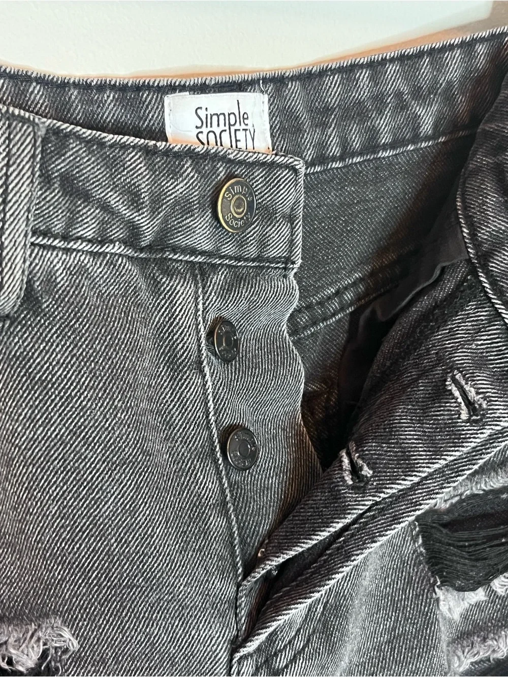 Simple Society Women's Distressed Black Denim Jean Shorts size 5/27